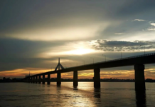 ลาว-ไทย สะพานมิตรภาพแห่งที่ 6 กำลังอยู่ระหว่างดำเนินการด้วยงบประมาณ 5.22 พันล้านบาท คาดว่าจะเริ่มส้างในปี 2029