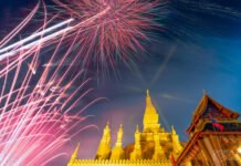 Lào triển khai hơn 2.000 cảnh sát bảo vệ Lễ hội và Hội chợ Thương mại That Luang 2025