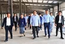 Prime Minister takes action to promote socio-economic development in Vientiane Capital