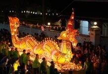 Buddhist Lent Festival marked ( Lai Heua Fai ) in Laos