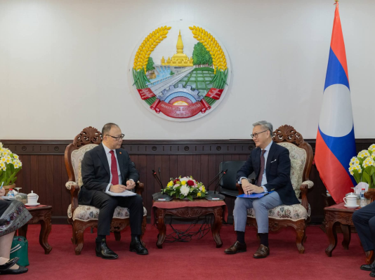 Laos welcomed the Australian Special Representative.